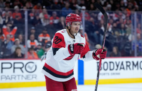 Hurricanes beat the Flyers 3-2 in OT for their first win as Aho scores 2